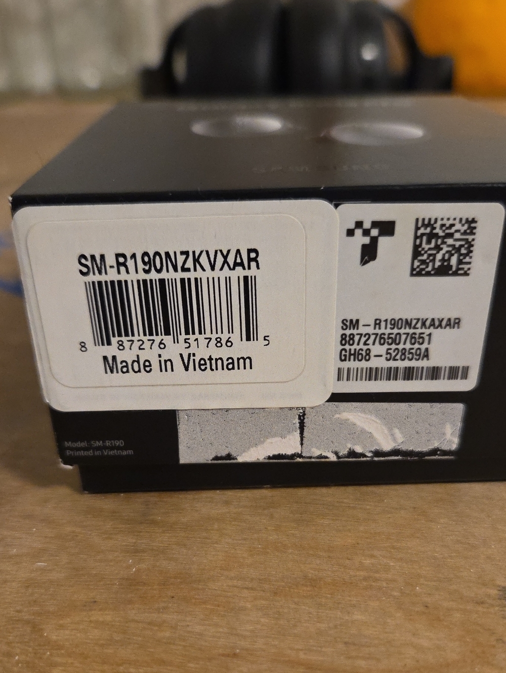 Samsung Galaxy Buds Pro Earbuds - Picture 5 of 7